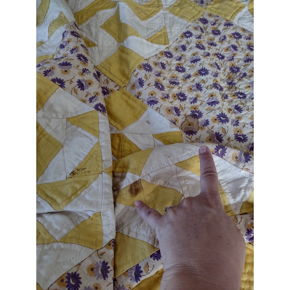 Vtg 30s WINDMILL QUILT Purple Yellow Floral Calico Scalloped Border Hand Quilted - Picture 4 of 10